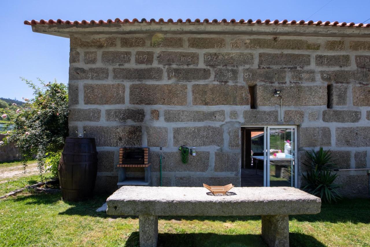 ギマランイス Quinta De Carvalhal - Casa Da Vinhaヴィラ エクステリア 写真